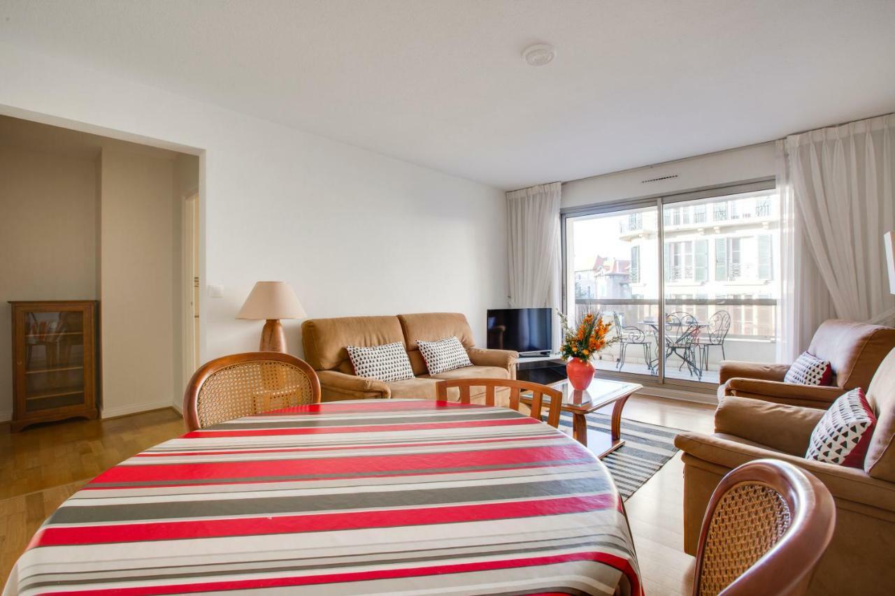 Welkeys Apartment - Pellot Biarritz Luaran gambar