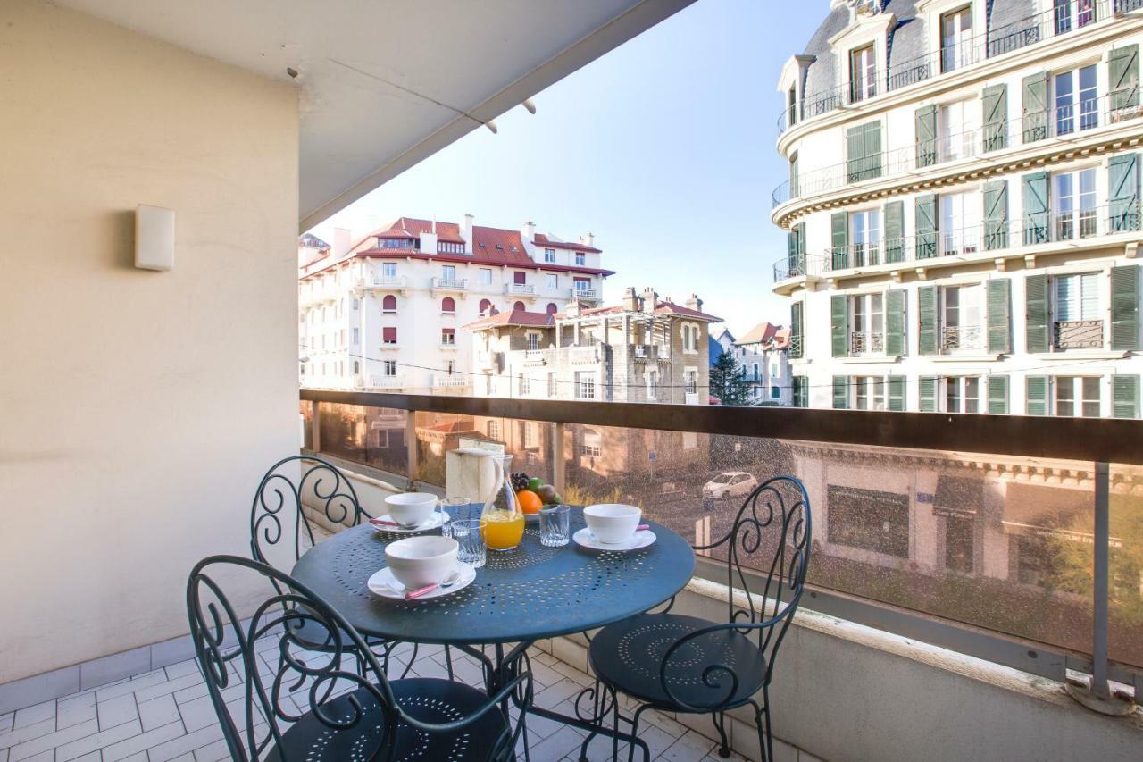 Welkeys Apartment - Pellot Biarritz Luaran gambar